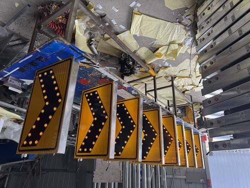 抚顺太阳能交通标牌的核心部件是电池,电池多久